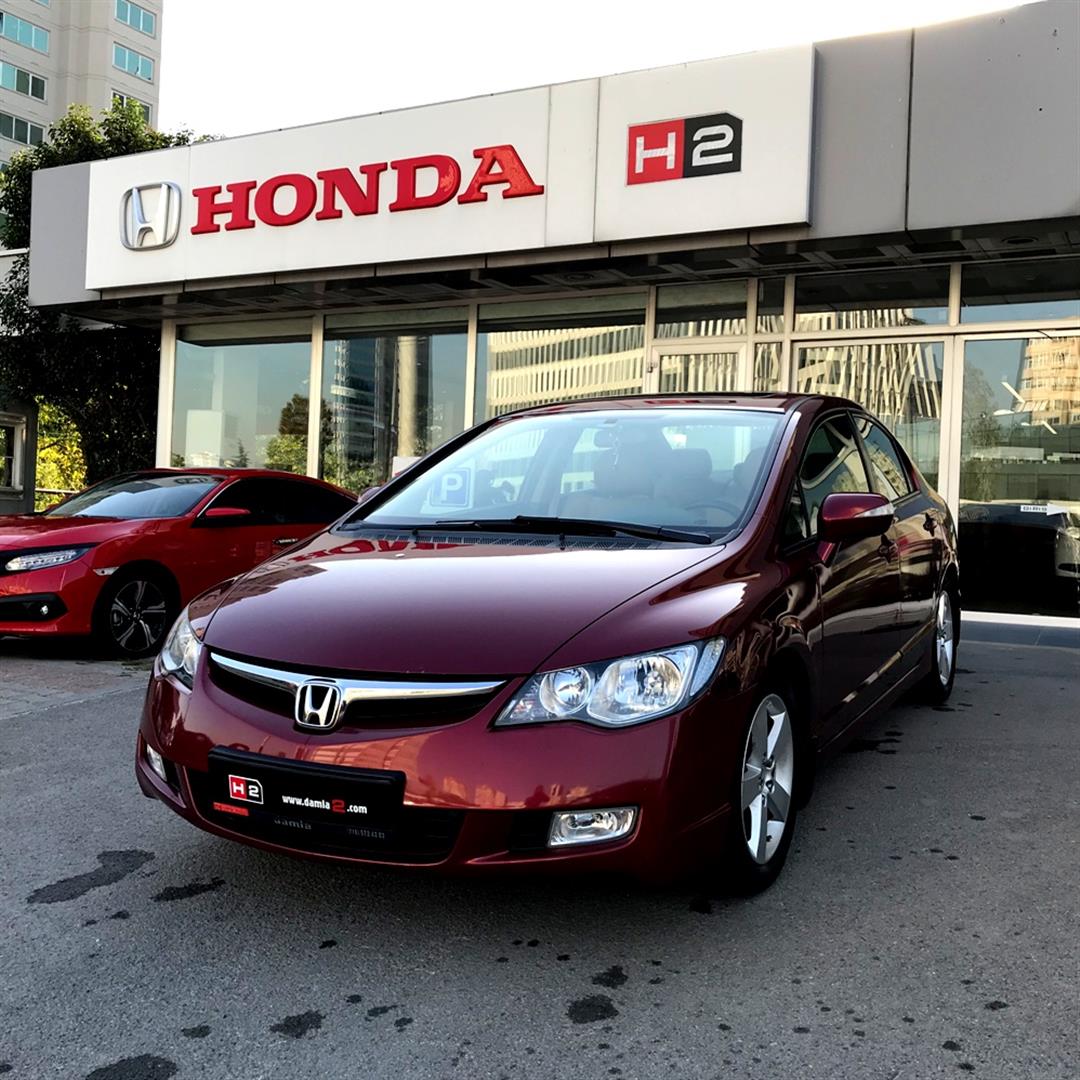 Honda Civic Sedan 1 6 I Vtec Elegance Otomatik Benzin Otomatik Istanbul 2 El