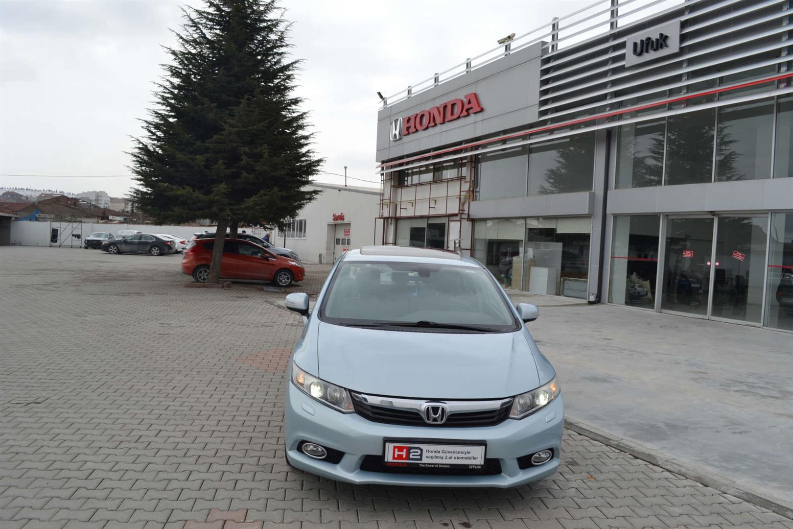 Honda Civic 1 6 Elegance Otomatik 2012 Model Acik Mavi Ikinci El Satilik Arac H2